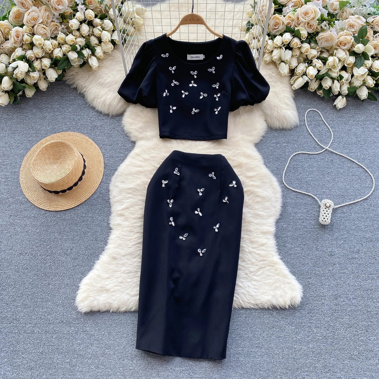 Luxury Biscuit 2-Piece Set for Women – Faux Pearl & Diamond Puff Sleeve Outfit